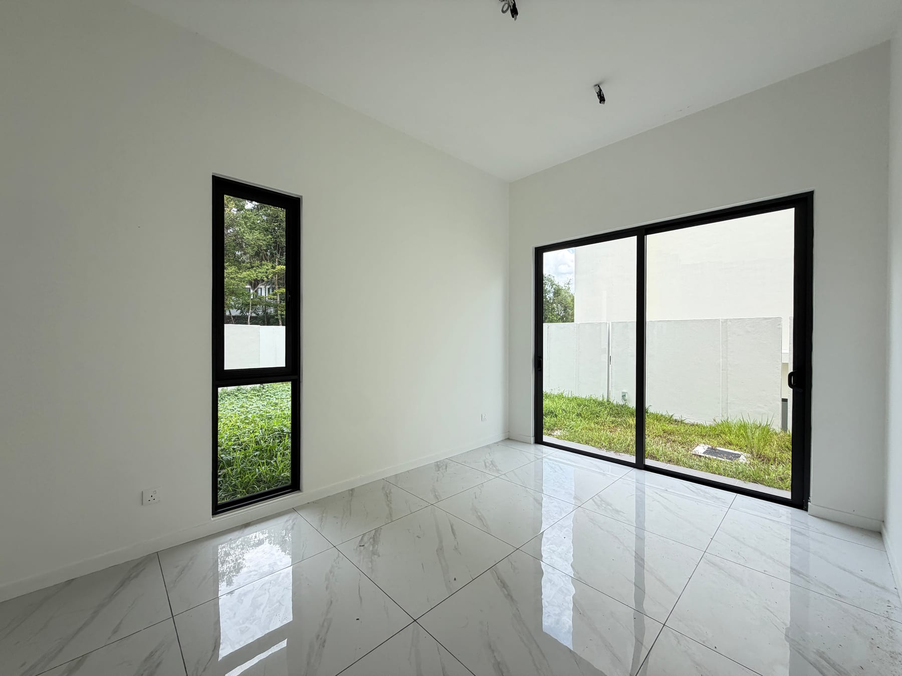 Latania Ii & Indica @ Twins Palm Sg Long, Cheras project image 2